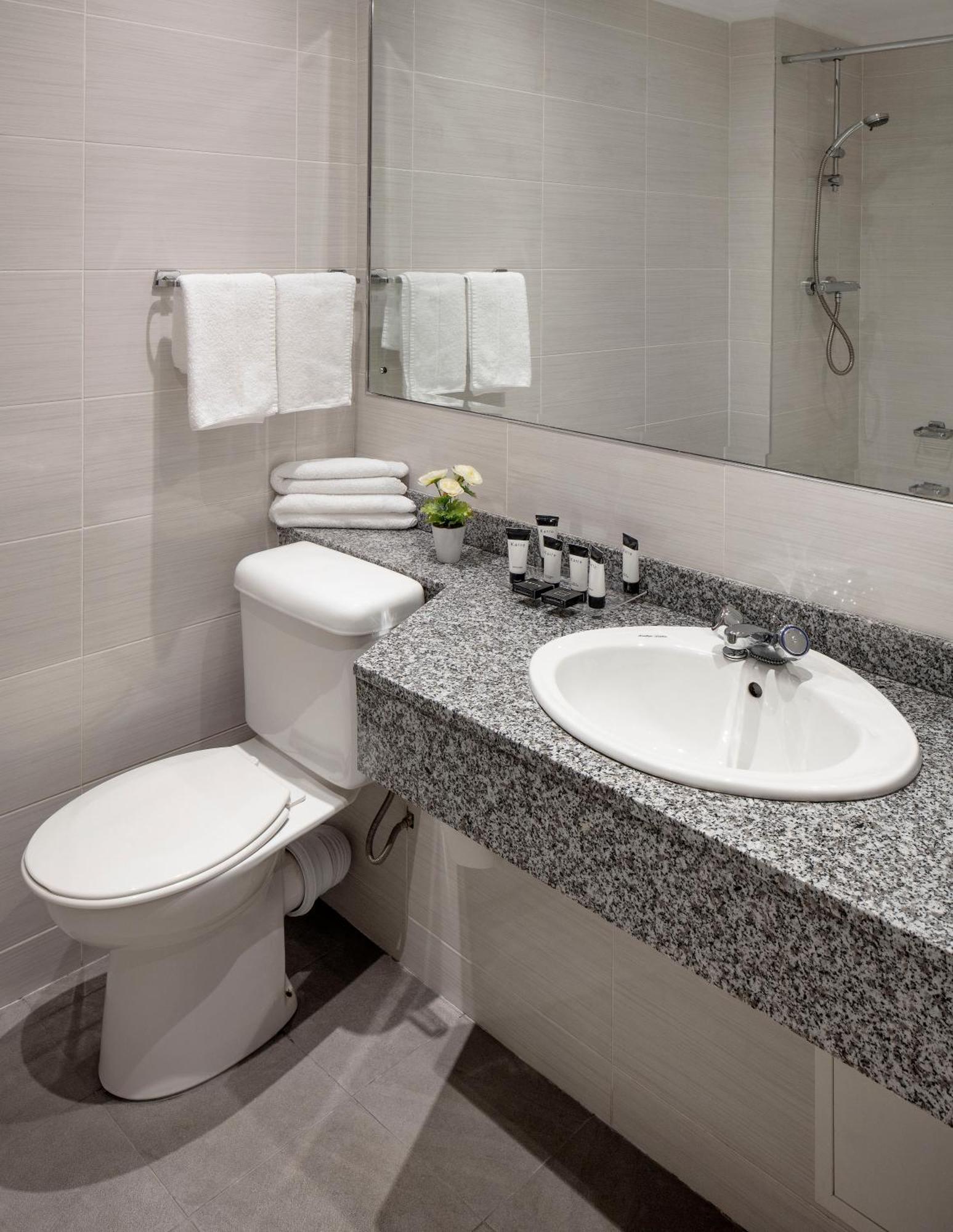 Green Isle Hotel, Dublin 클론달킨 외부 사진